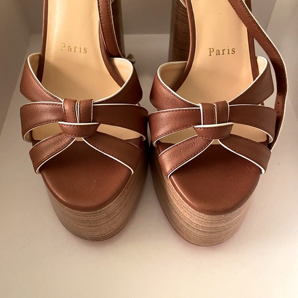 Christian Louboutain “Foolanjalili” sandals. - Picture 3 of 8